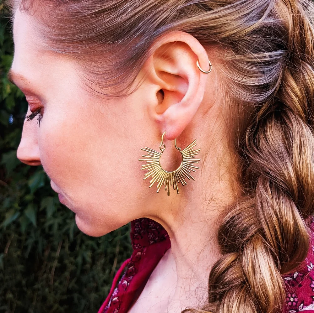 NWT Baizaar Starburst Hoop Earrings - Picture 4 of 5